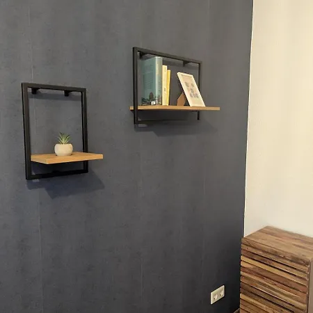 Appartement Family Friendly - - Free Private Parking, Jura Coffeemaschine, Smart Tv, Wifi, Heated Floor