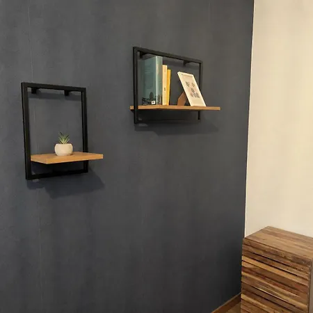 Apartmán Family Friendly - - Free Private Parking, Jura Coffeemaschine, Smart Tv, Wifi, Heated Floor *