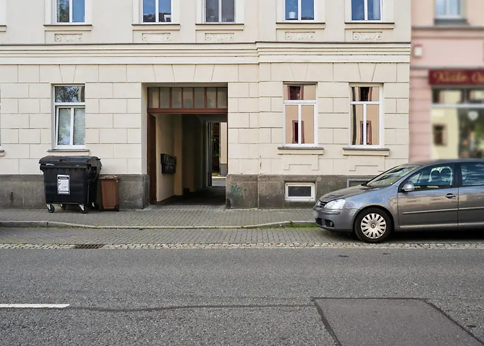 Family Friendly - - Free Private Parking, Jura Coffeemaschine, Smart Tv, Wifi, Heated Floor Apartment